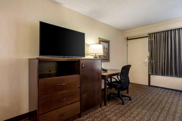 Best Western Inn of the Ozarks Image #22