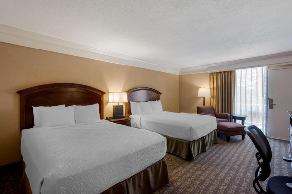 Best Western Inn of the Ozarks Image #37