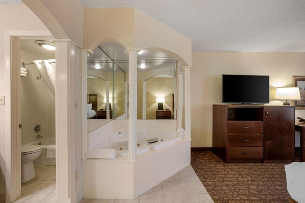 Best Western Inn of the Ozarks Image #43